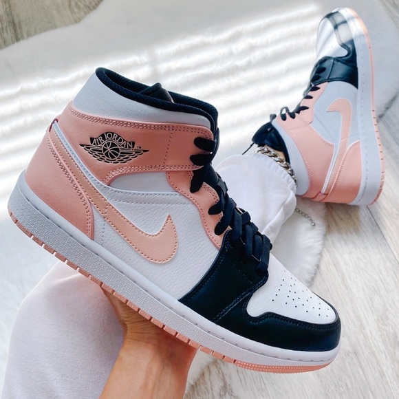 Nike air jordan 1 mid sneakers - Picture 4 of 4